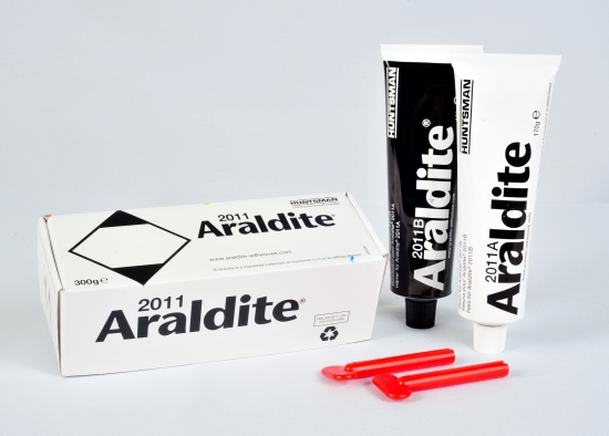 Araldite 2011 Tube  Kit De 300 Gr - Polyester Van Damme